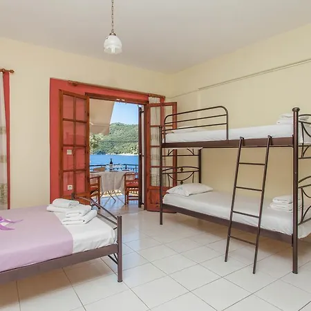 Lejlighedshotel Ionio Sea Poros Studios Mikros Gialos